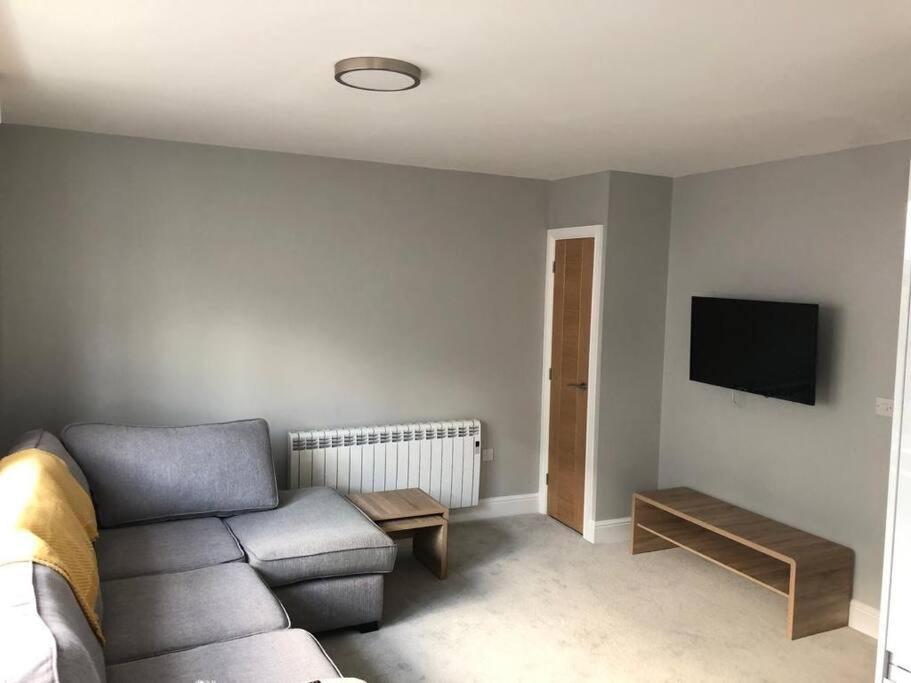 New 2 Bedroom First Floor Close To *